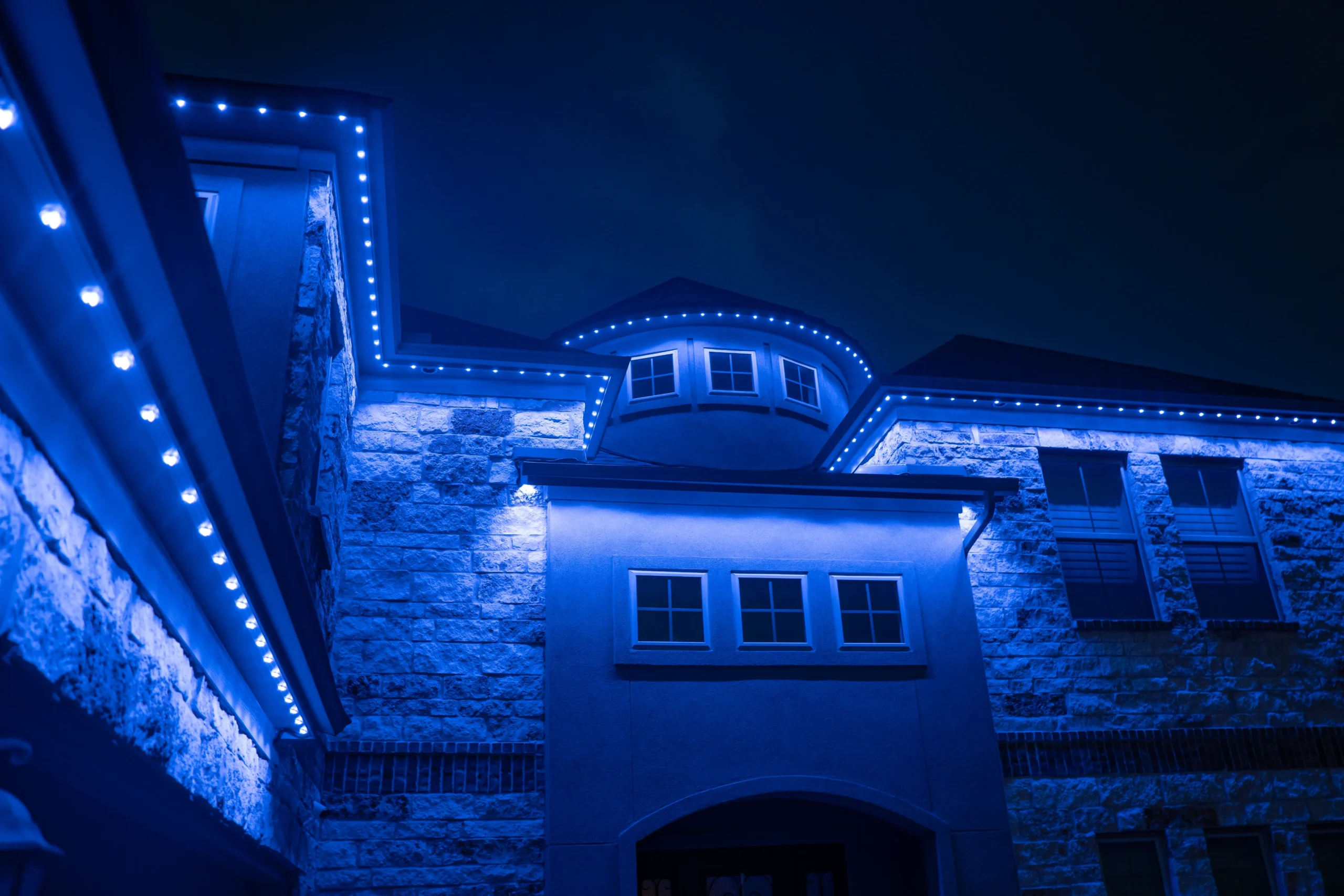 Permanent gameday lighting system